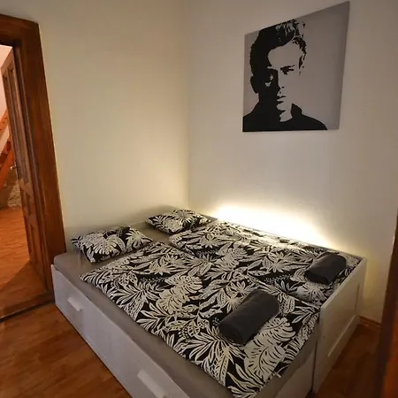 Apartment Dessewffy Street Budapest